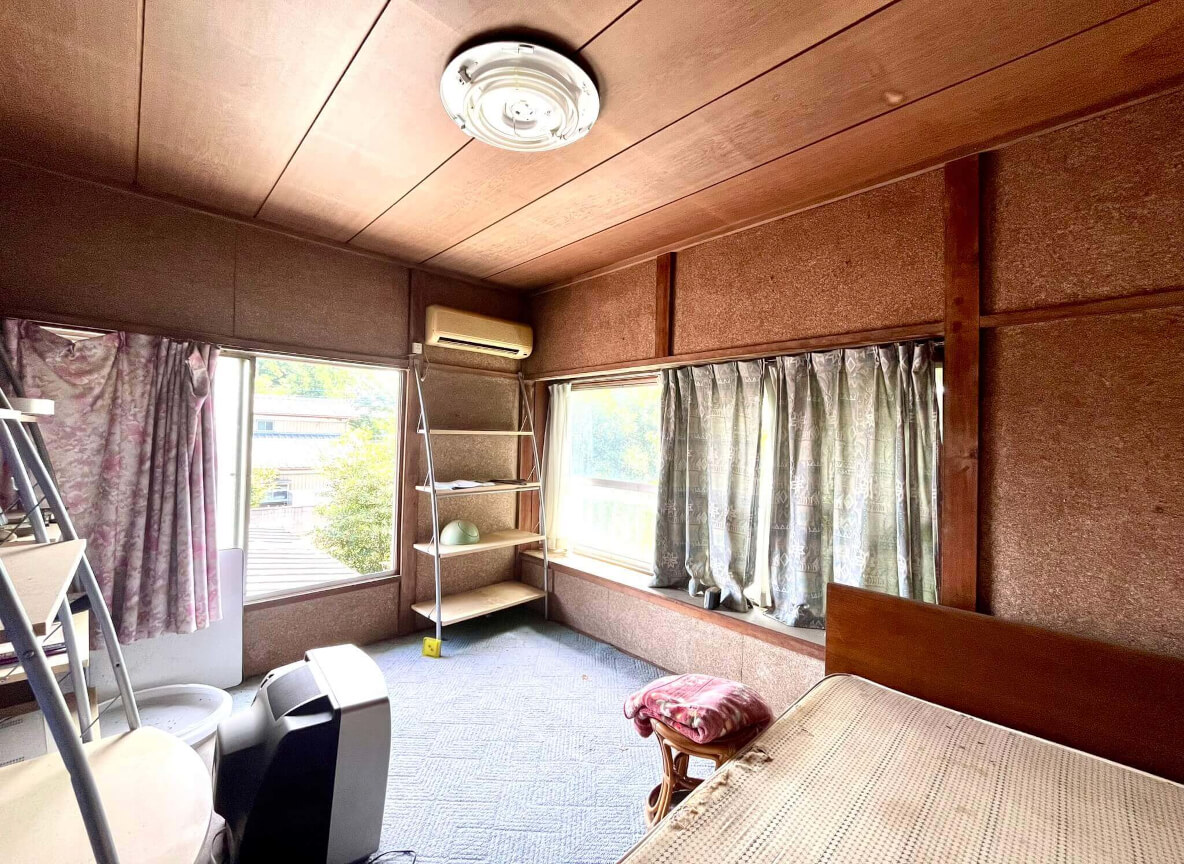 築古空き家(土浦市西並木町)2階和室(リフォーム前)